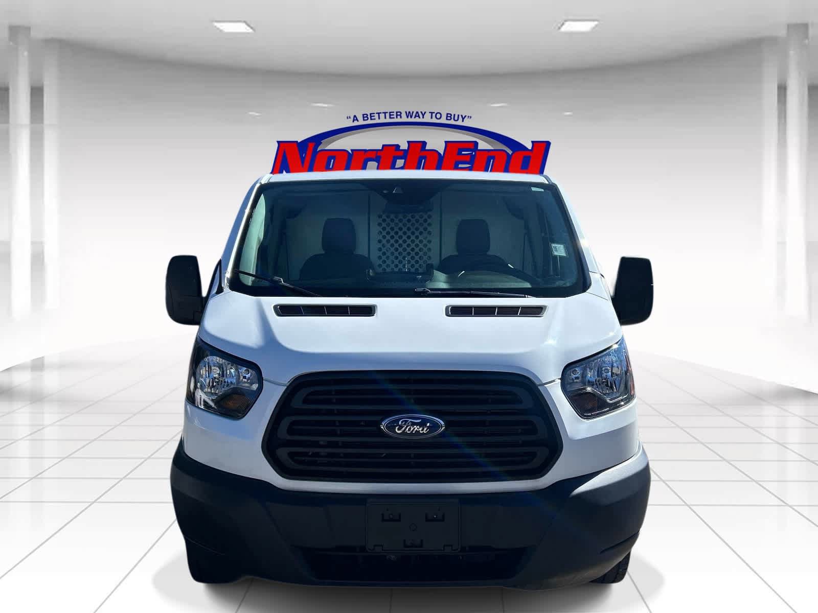 Used 2019 Ford Transit 150 130 Low Roof RWD image 8
