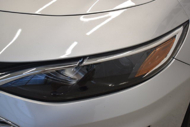 Used 2022 Chevrolet Malibu LT FWD image 15