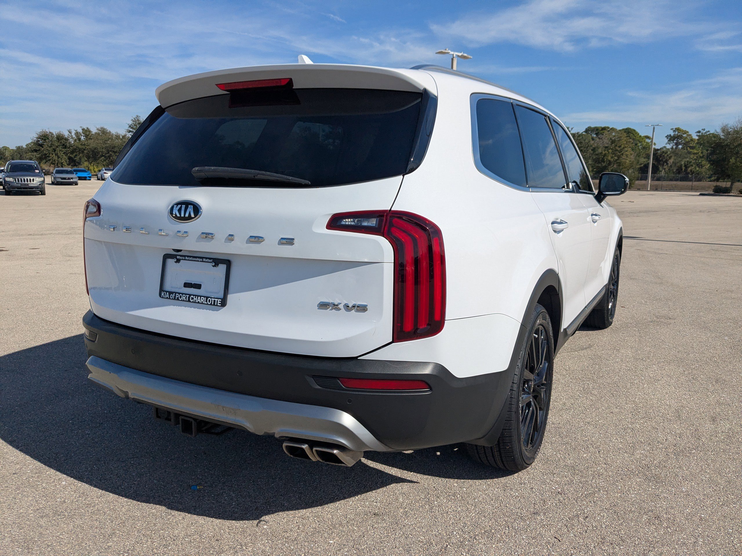 Certified 2021 Kia Telluride SX w/ Towing Package image 5