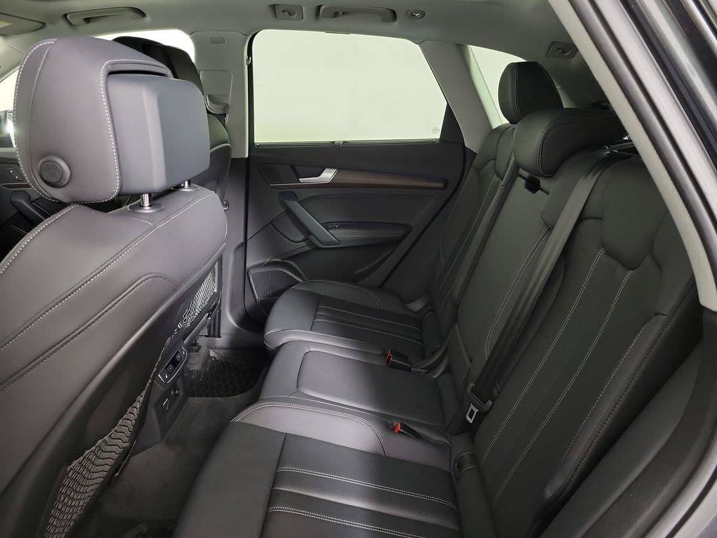 Used 2023 Audi Q5 e Prestige w/ Prestige Package AWD/4WD image 13