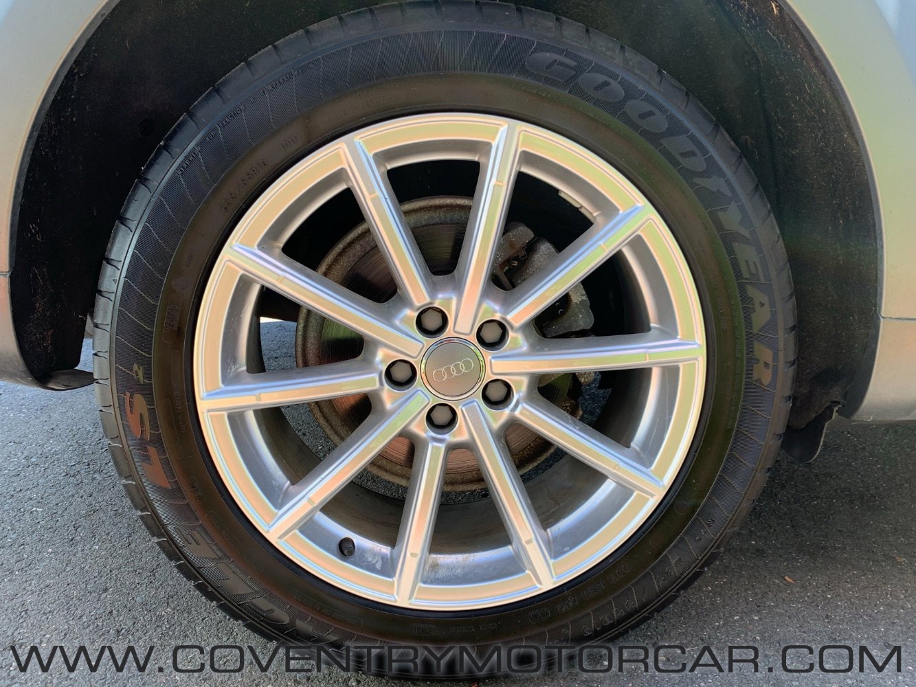 Used 2017 Audi Q5 2.0T Premium Plus w/ Technology Package image 14