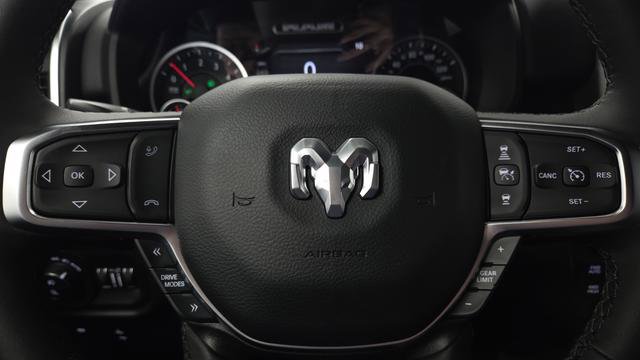 New 2026 RAM 1500 4x4 Crew Cab image 16