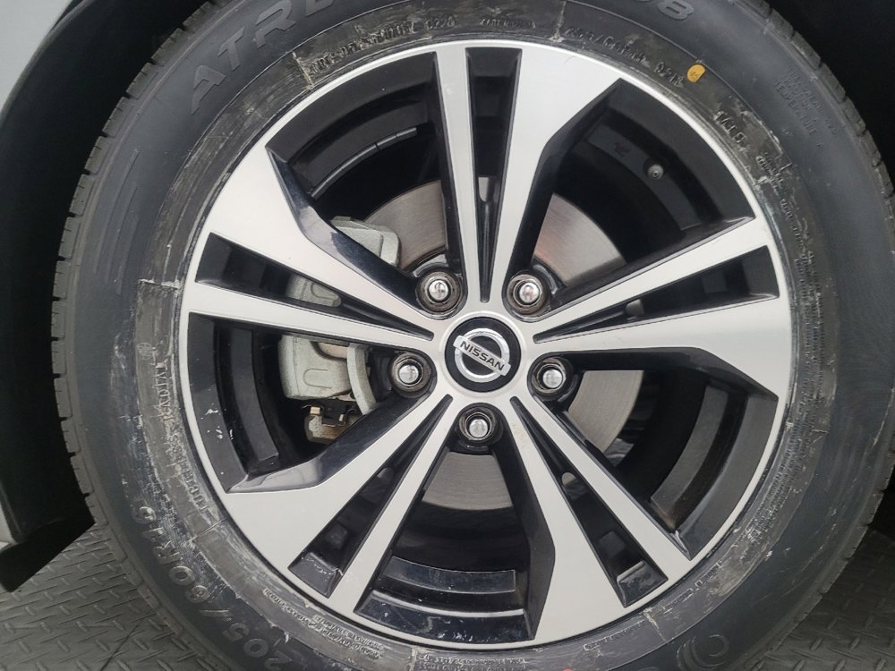 Used 2021 Nissan Sentra SV FWD image 31