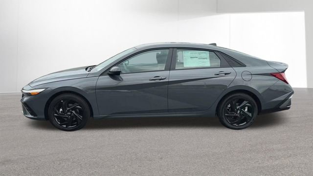 New 2026 Hyundai Elantra Sport w/ Cargo Package FWD image 5