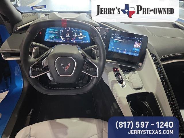 Used 2024 Chevrolet Corvette Stingray Preferred Cpe RWD image 9