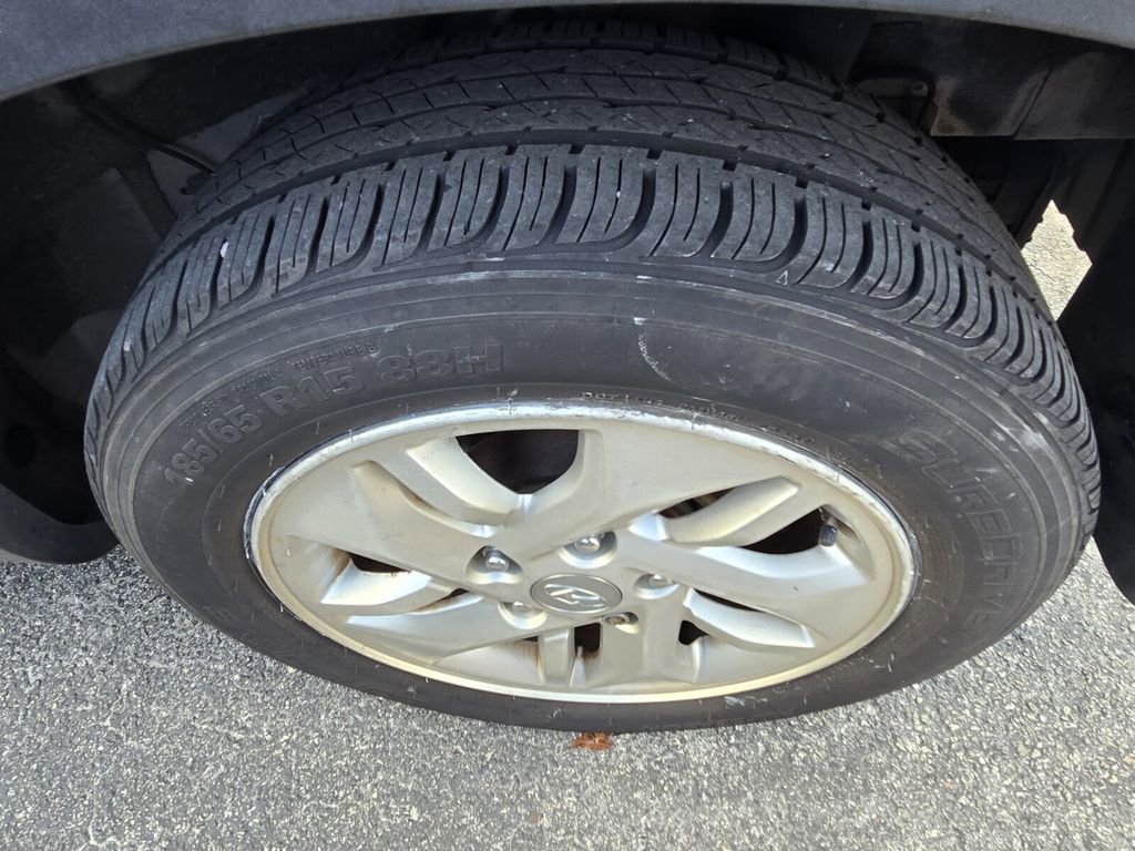 Used 2020 Hyundai Venue SEL image 8