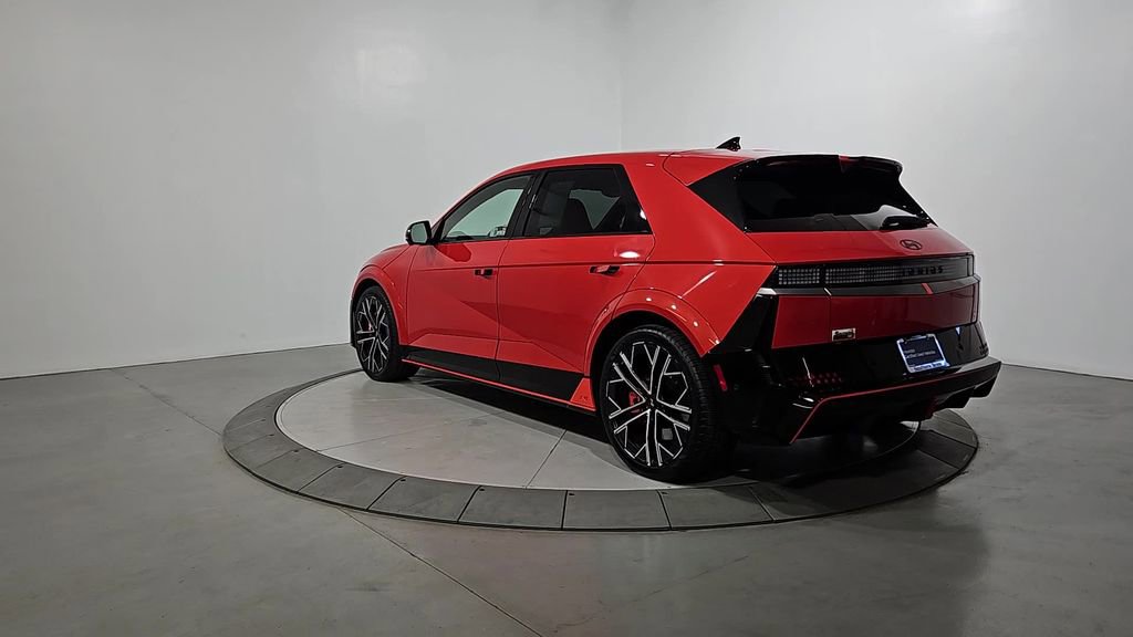 Certified 2025 Hyundai Ioniq 5 N image 3