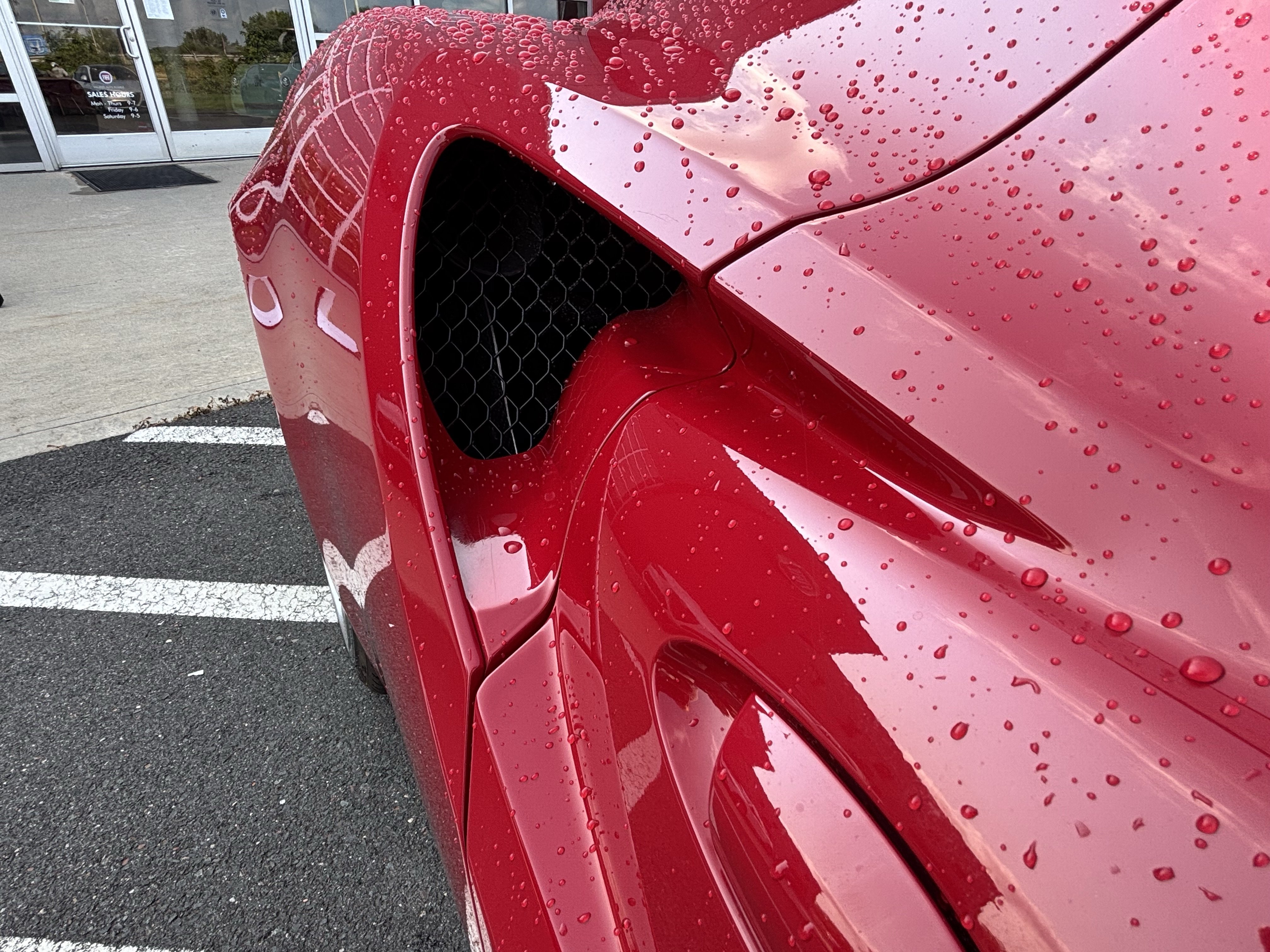 Used 2016 Alfa Romeo 4C Coupe w/ Coupe Track Package 1 RWD image 15