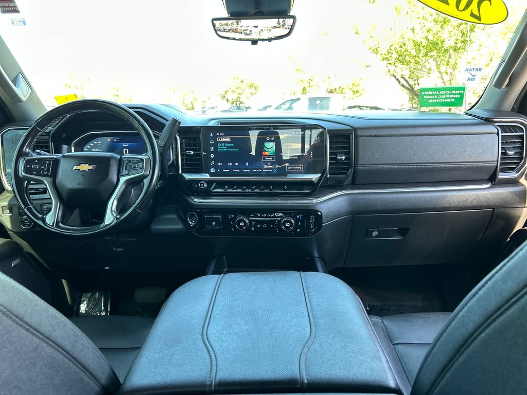 Used 2024 Chevrolet Silverado 3500 LTZ w/ LTZ Convenience Package AWD/4WD image 6