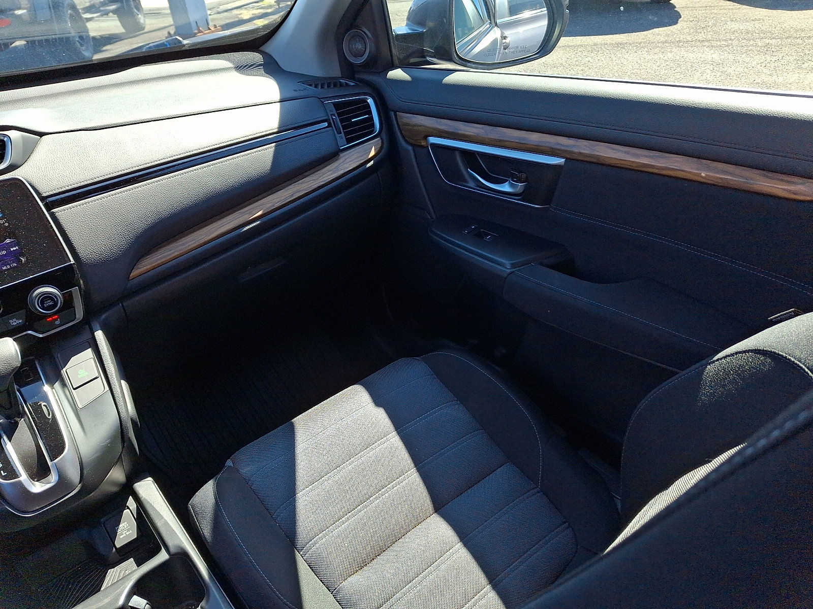 Used 2018 Honda CR-V EX image 12