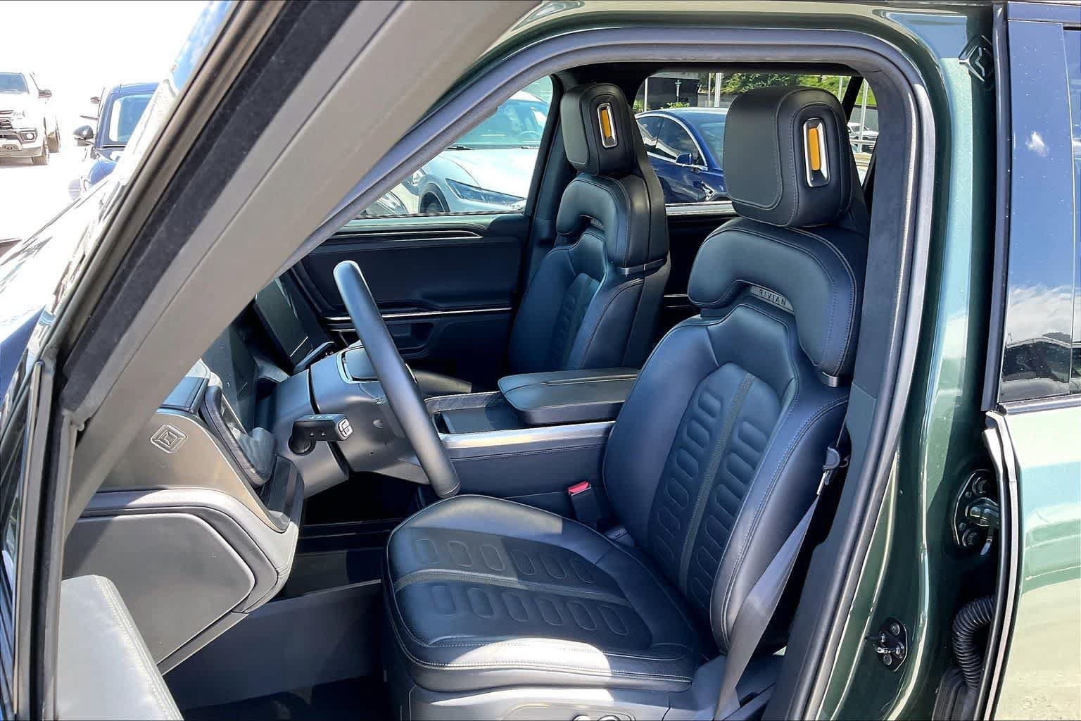 Used 2023 Rivian R1S Launch Edition AWD/4WD image 11