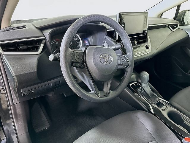 Used 2021 Toyota Corolla LE w/ Carpet Mat Package (TMS) FWD image 9