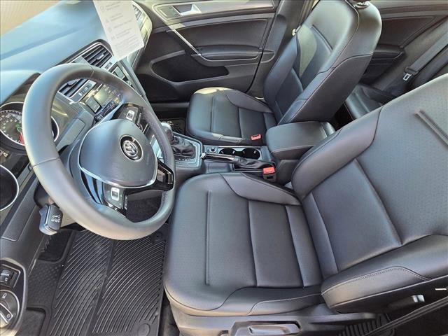 Certified 2020 Volkswagen Golf 4-Door image 15