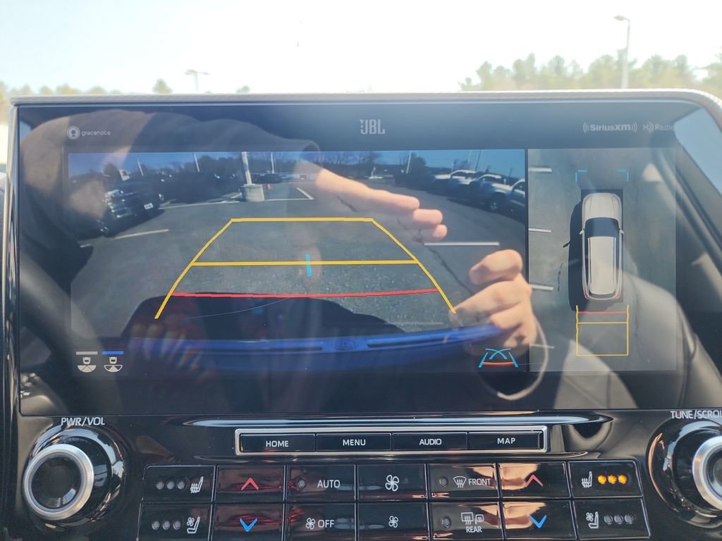 Used 2022 Toyota Highlander Platinum image 17