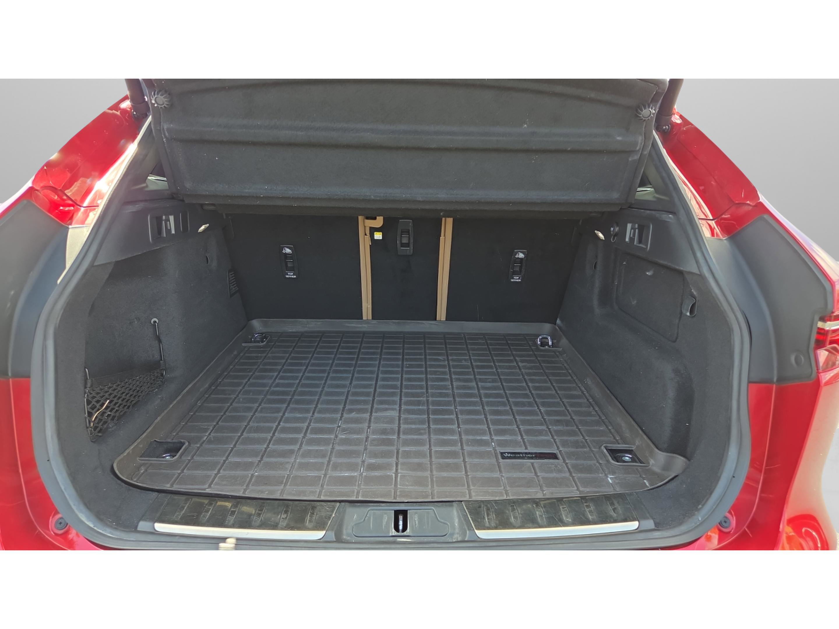 Used 2022 Jaguar F-PACE S image 15