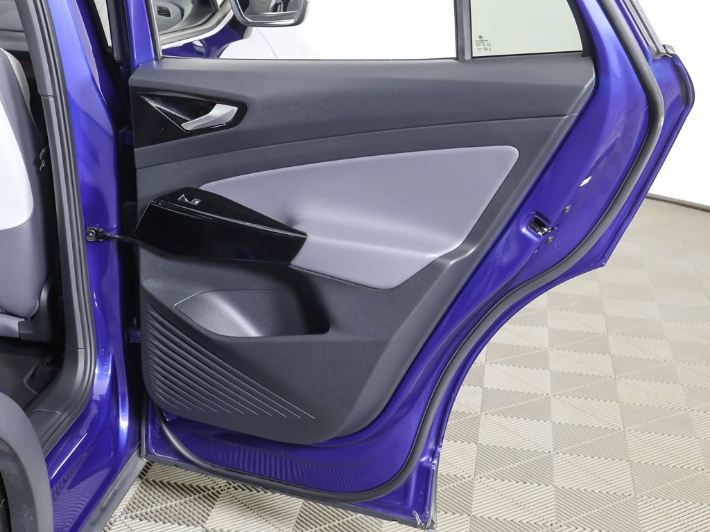 Used 2021 Volkswagen ID.4 Pro S image 27