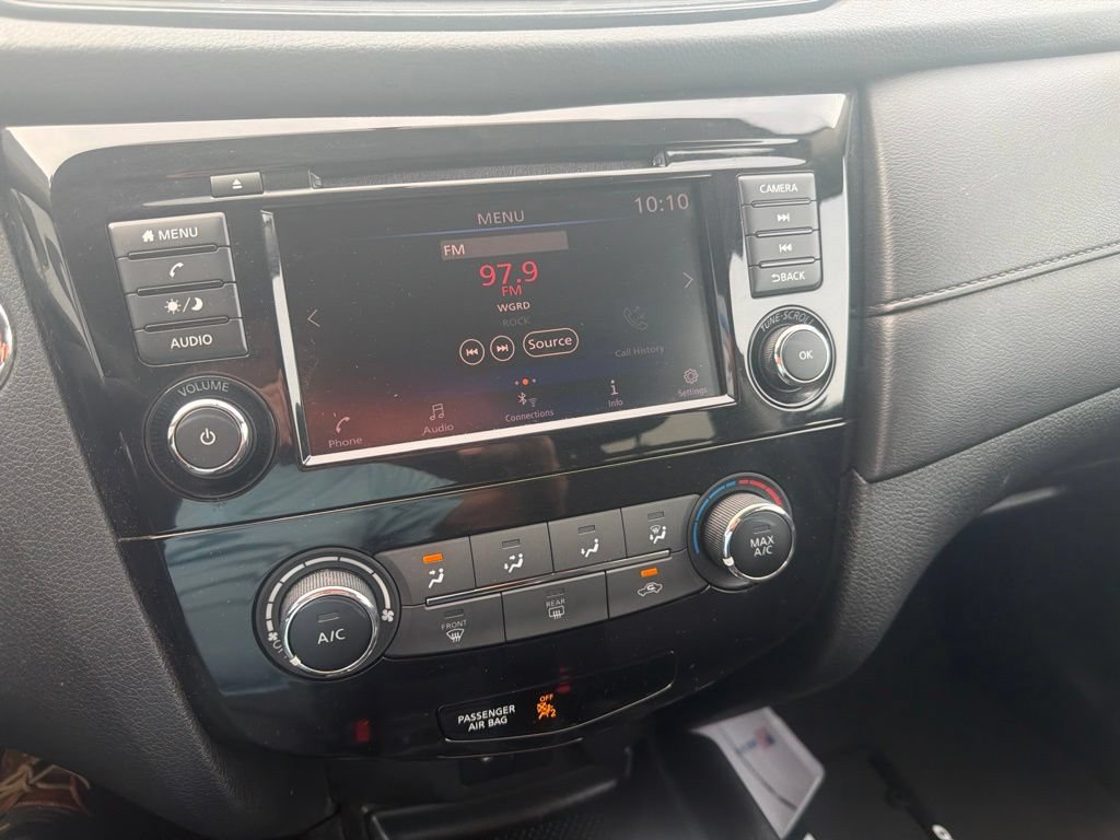 Used 2018 Nissan Rogue S AWD/4WD image 27