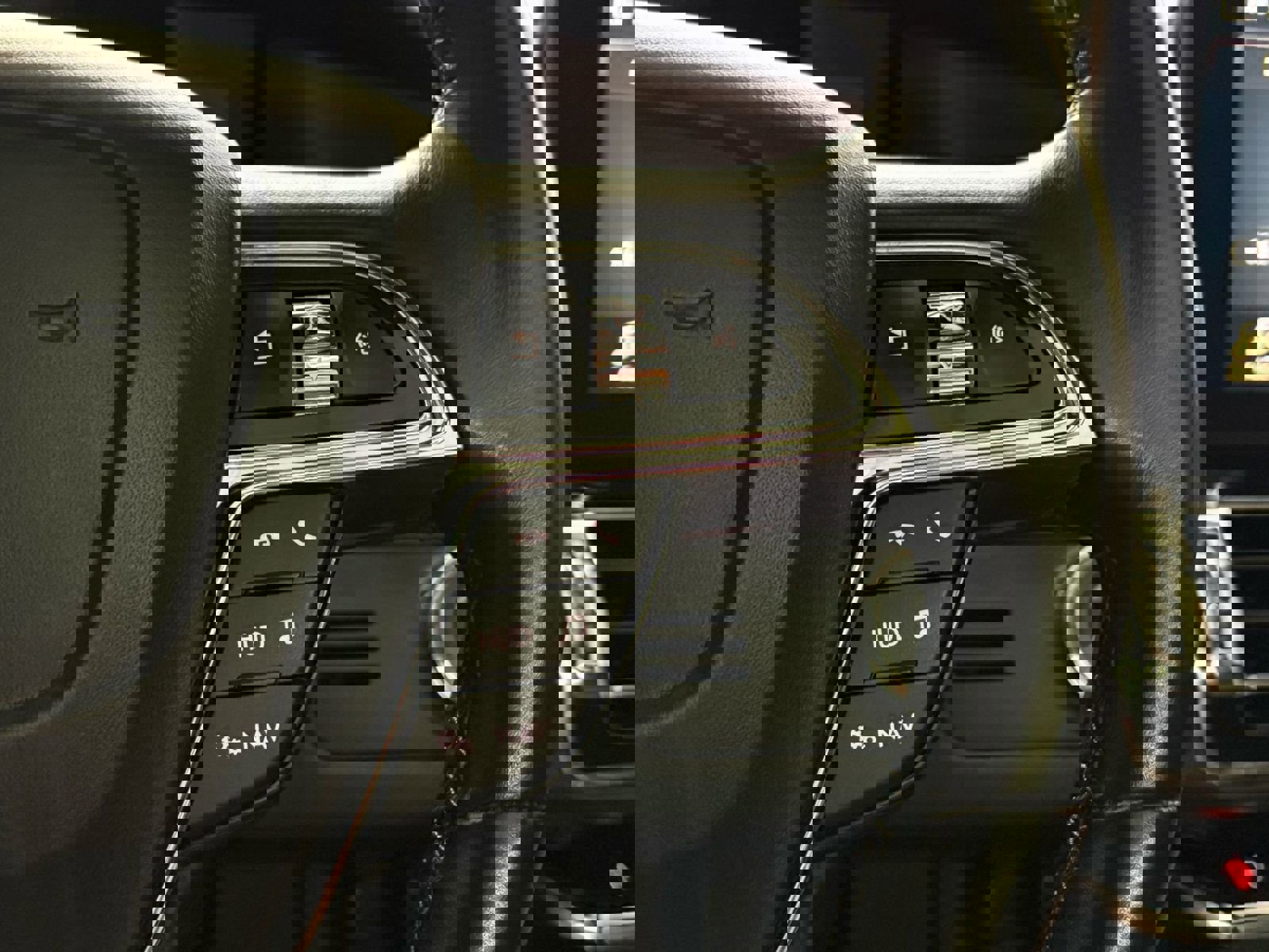 Used 2019 Lincoln Navigator Reserve image 25