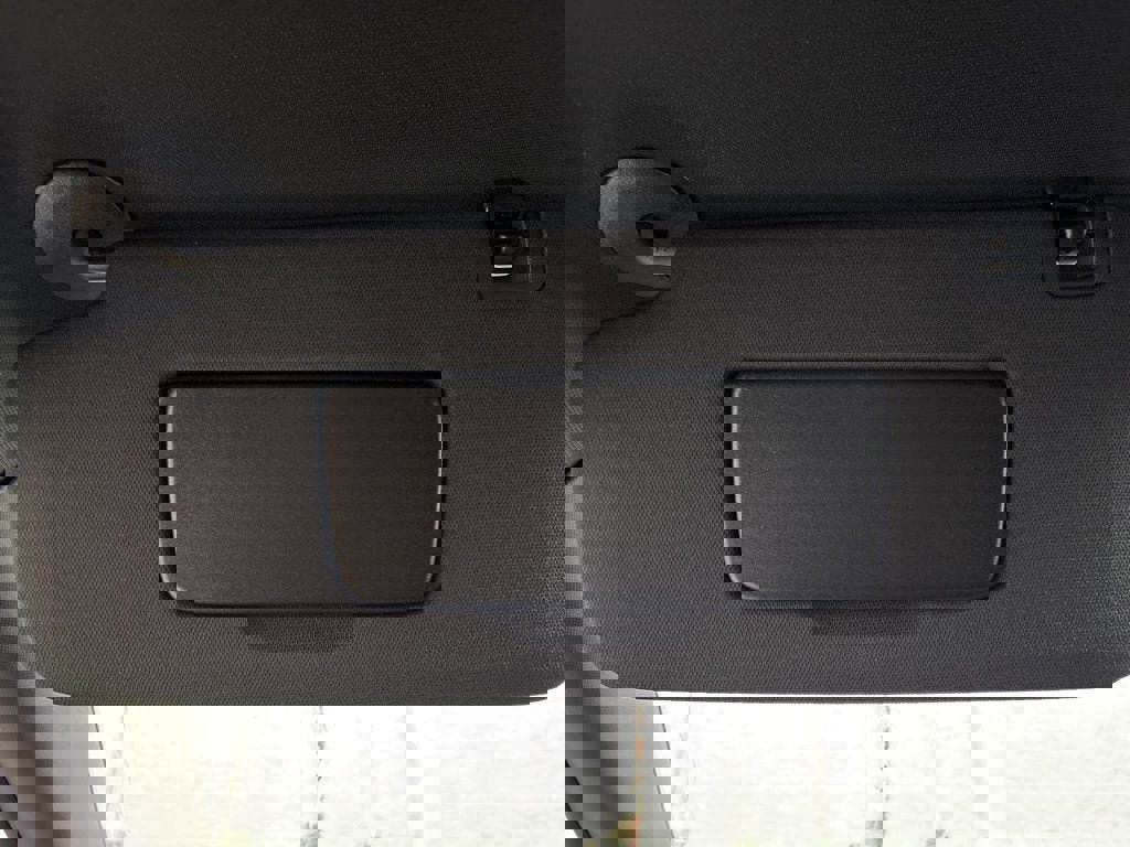 New 2026 Chevrolet Traverse RS image 19