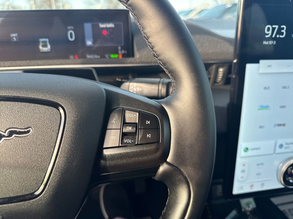 Used 2025 Ford Mustang Mach-E Select w/ Comfort Package Lite image 34