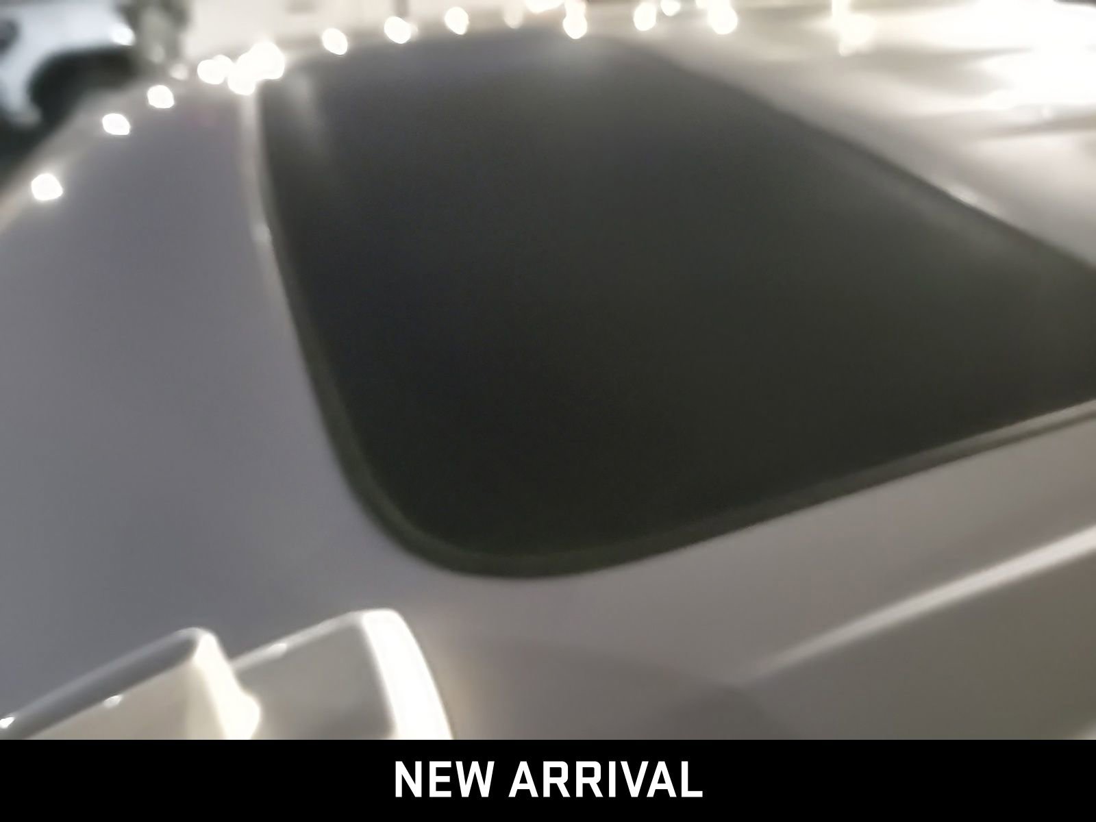 Used 2019 GMC Sierra 1500 SLT w/ SLT Premium Package image 6