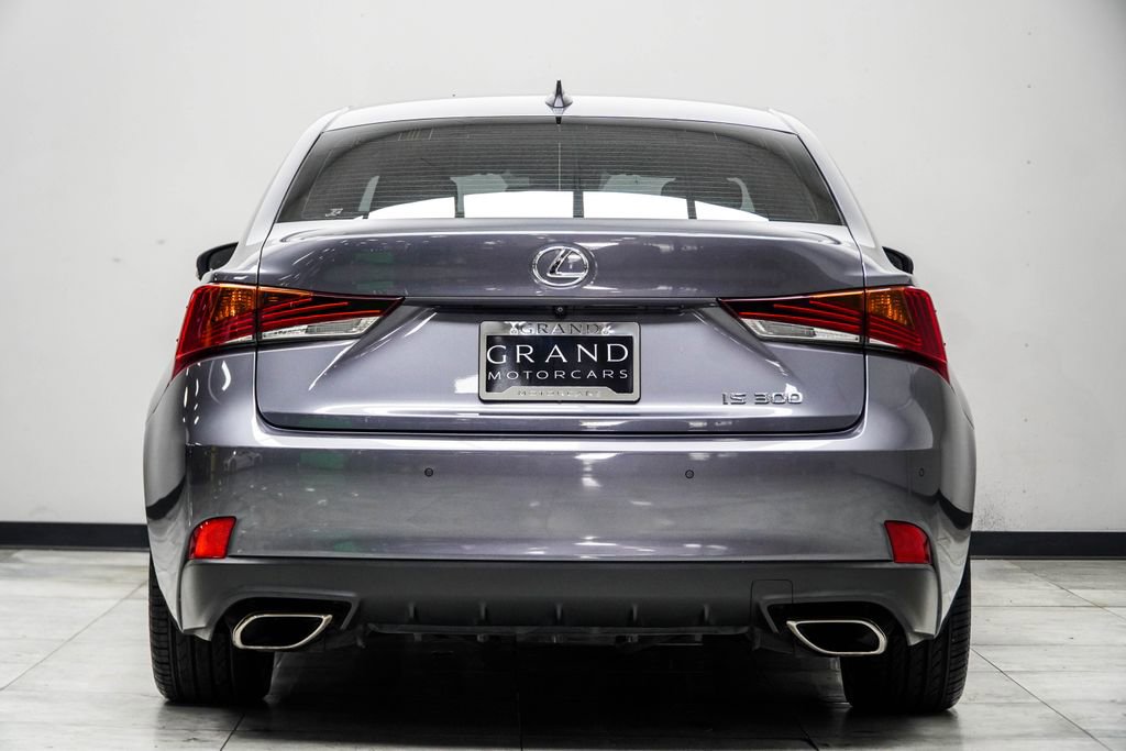 Used 2020 Lexus IS 300 w/ Premium Package image 11