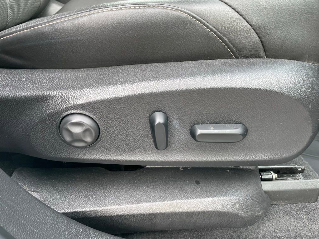 Used 2017 Buick Envision Essence image 56