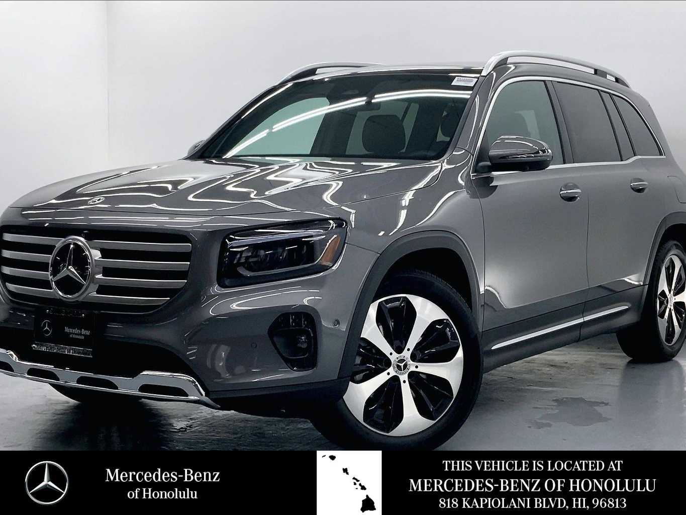 Used 2025 Mercedes-Benz GLB 250 image 1