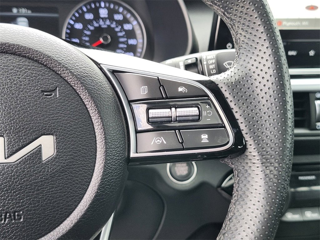 Used 2023 Kia Forte GT-Line w/ GT-Line Premium Package image 28