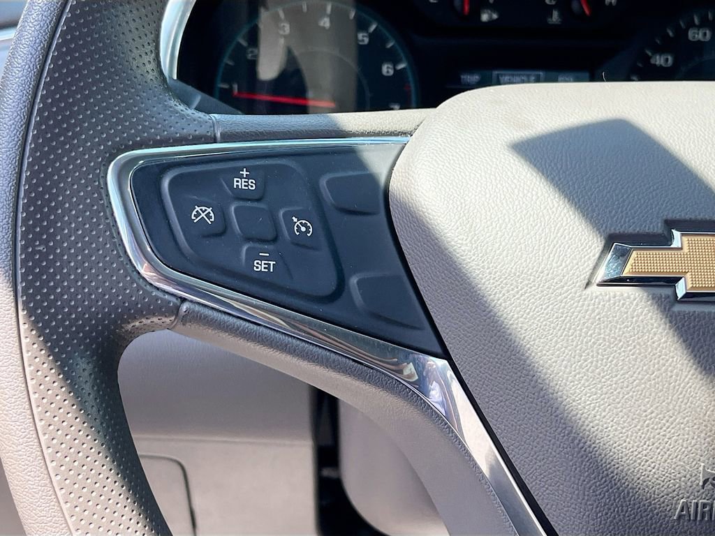 Used 2020 Chevrolet Malibu LT FWD image 18