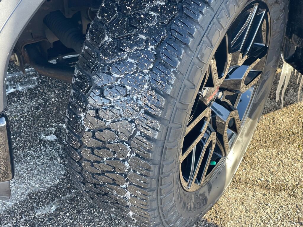 Used 2020 GMC Sierra 1500 Elevation w/ Elevation Value Package image 23