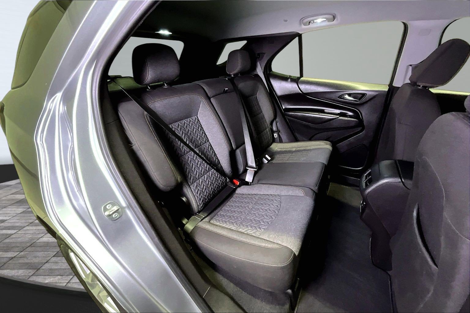 Used 2024 Chevrolet Equinox LT image 24