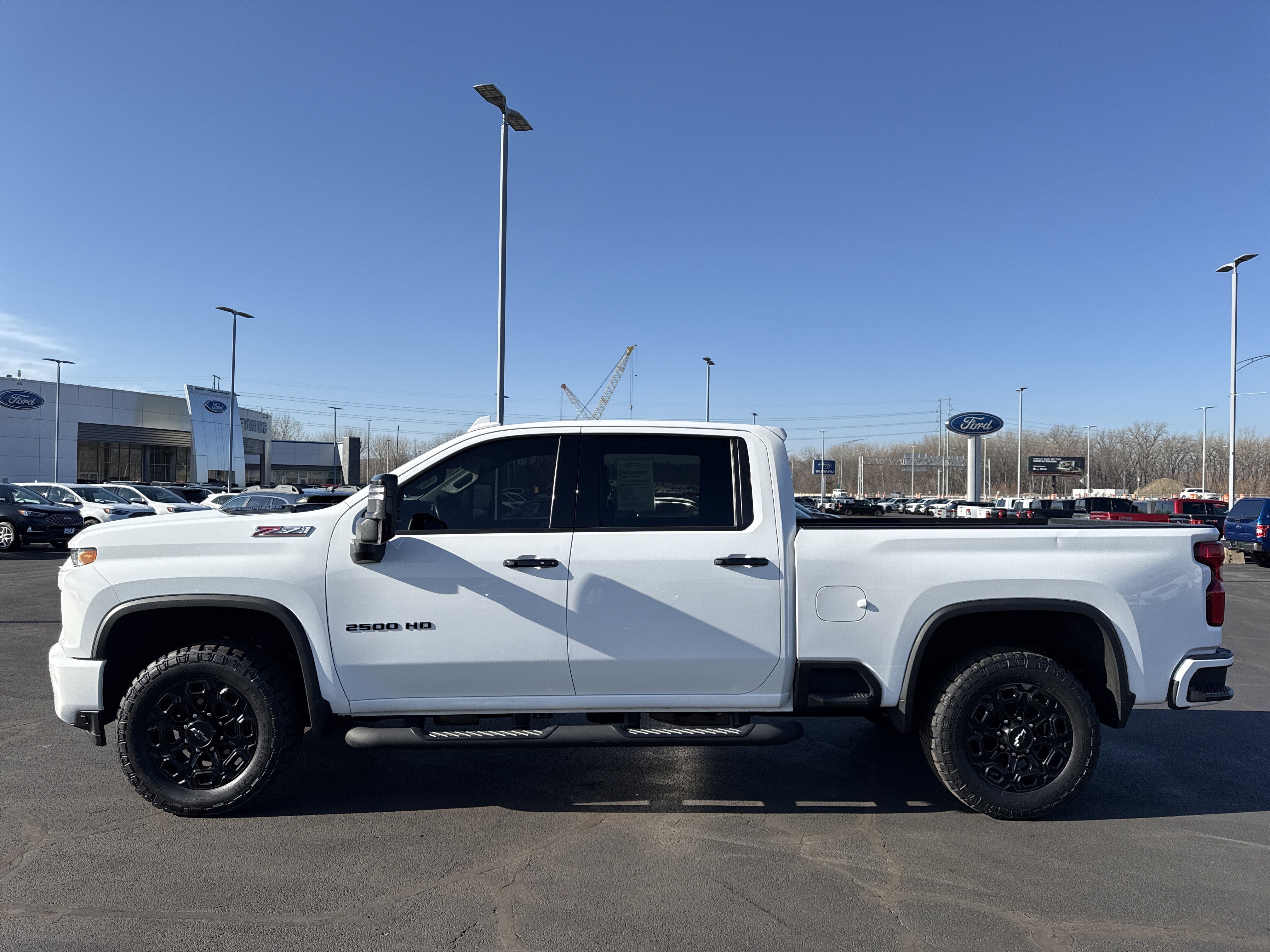 Used 2022 Chevrolet Silverado 2500 LTZ w/ LTZ Plus Package image 2