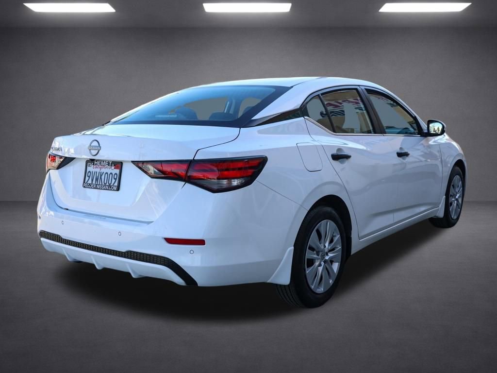 Used 2025 Nissan Sentra S image 4