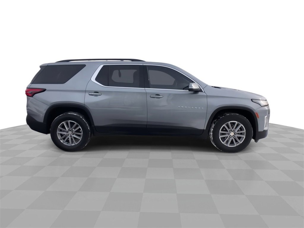 Used 2023 Chevrolet Traverse LT image 9