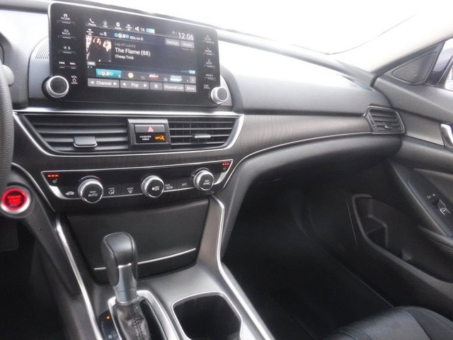 Used 2019 Honda Accord EX image 17