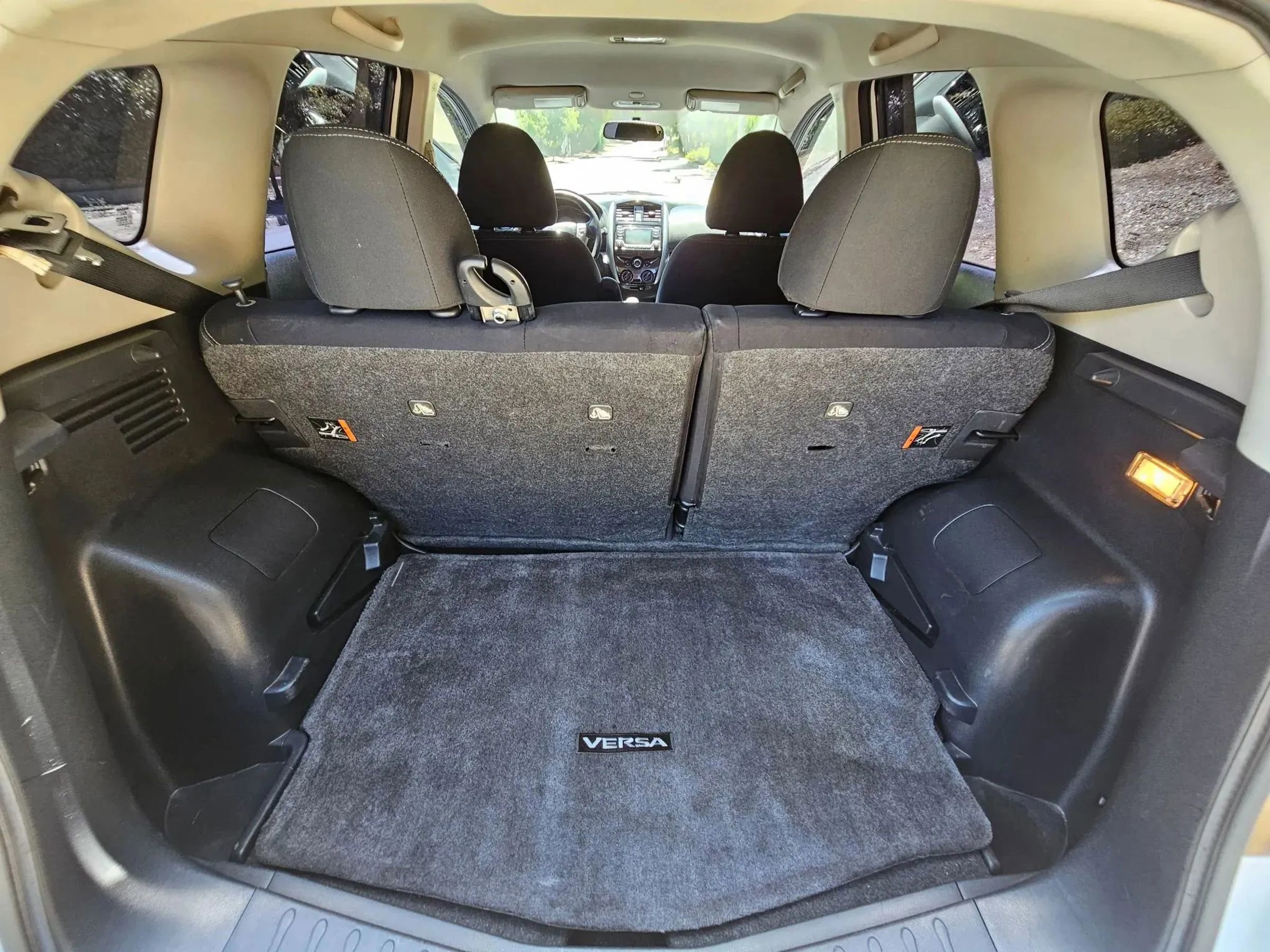 Used 2016 Nissan Versa Note SV image 25