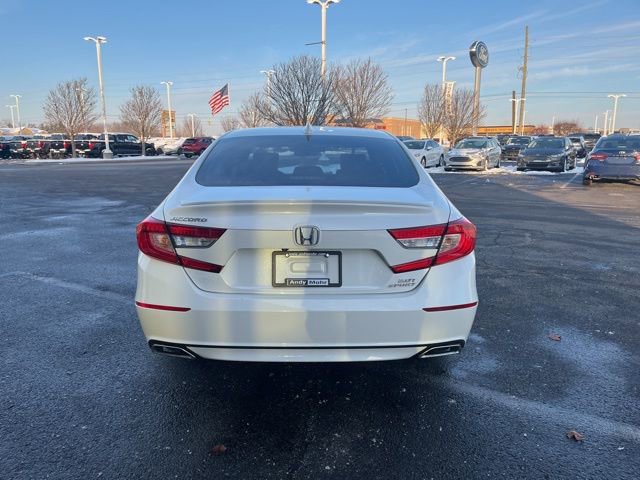 Used 2018 Honda Accord Sport image 9