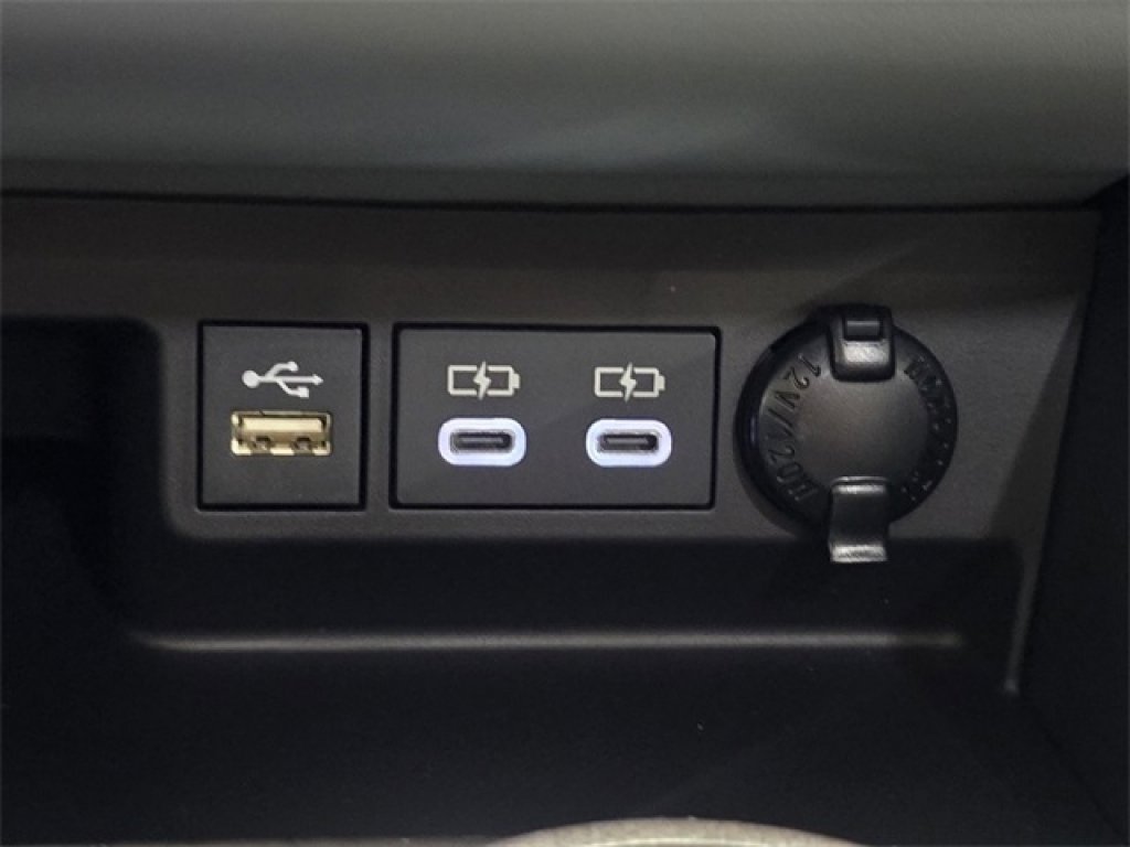 New 2026 Toyota Highlander Limited image 32