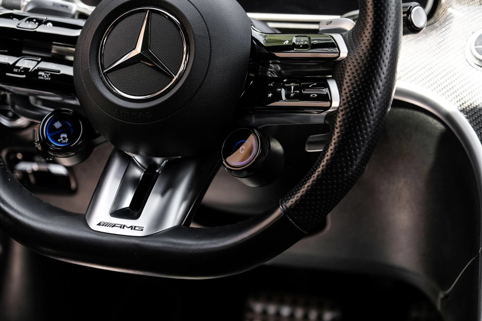 Used 2024 Mercedes-Benz C 63 AMG S image 22