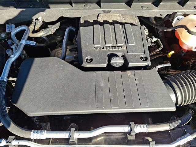 Certified 2024 Chevrolet Silverado 1500 LT image 28