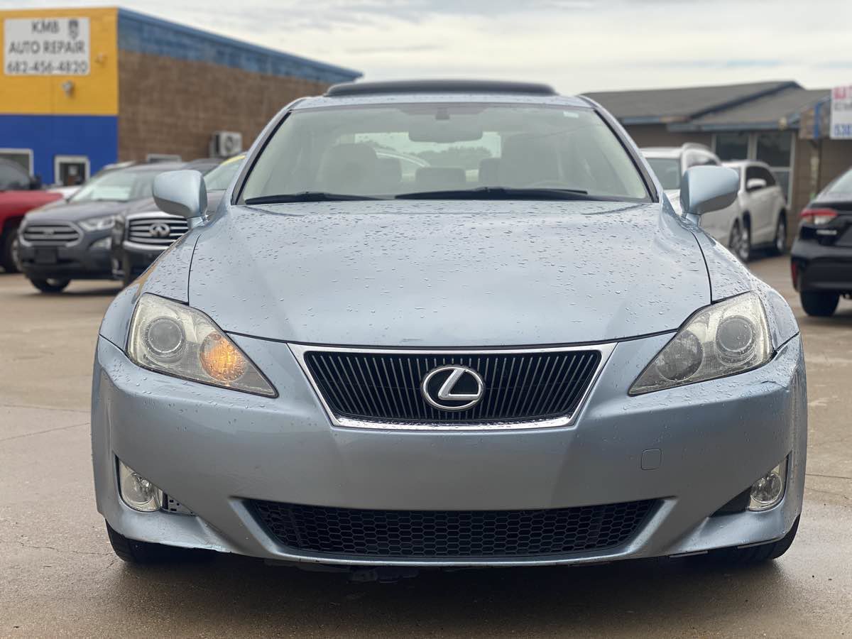 Used 2007 Lexus IS 250 RWD image 3