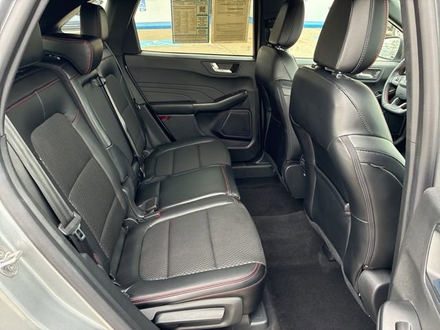 Used 2024 Ford Escape ST-Line w/ Tech Pack #1 image 27