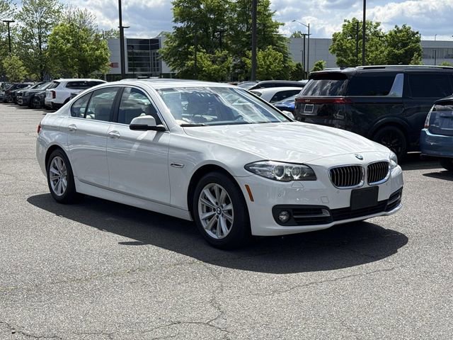 Used 2016 BMW 528i Sedan RWD image 1