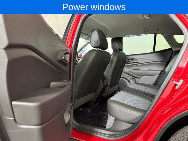 New 2026 Chevrolet Trax LT w/ Driver Confidence Package image 13
