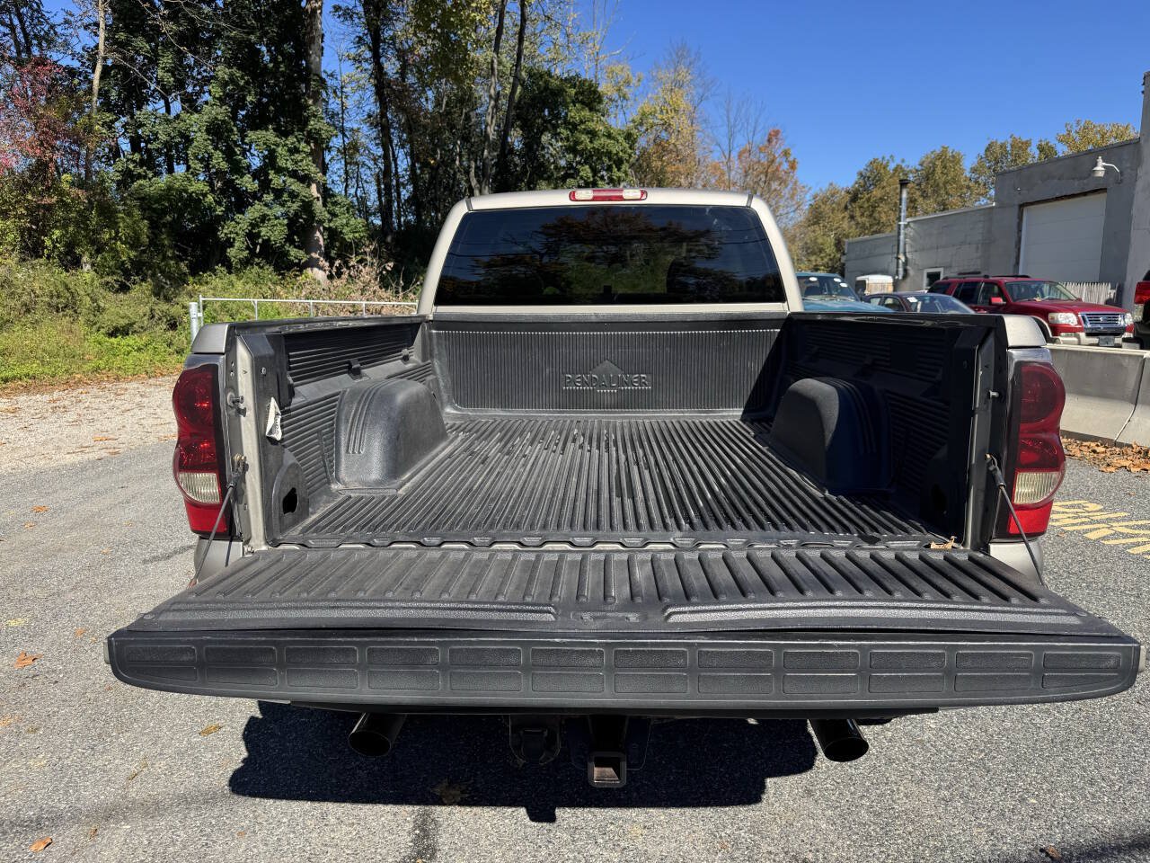 Used 2004 Chevrolet Silverado 1500 4x4 Extended Cab w/ Light Duty Power Package image 14