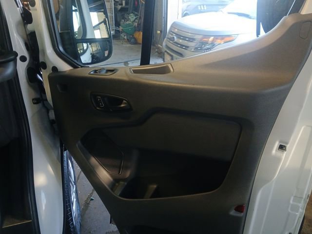 Used 2022 Ford Transit 350 XLT image 46