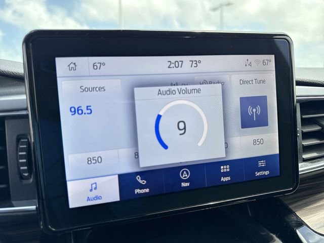 Used 2022 Ford Explorer Limited w/ Equipment Group 301A image 16