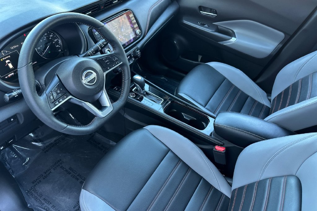 Certified 2024 Nissan Kicks SR w/ SR Premium Package FWD image 10