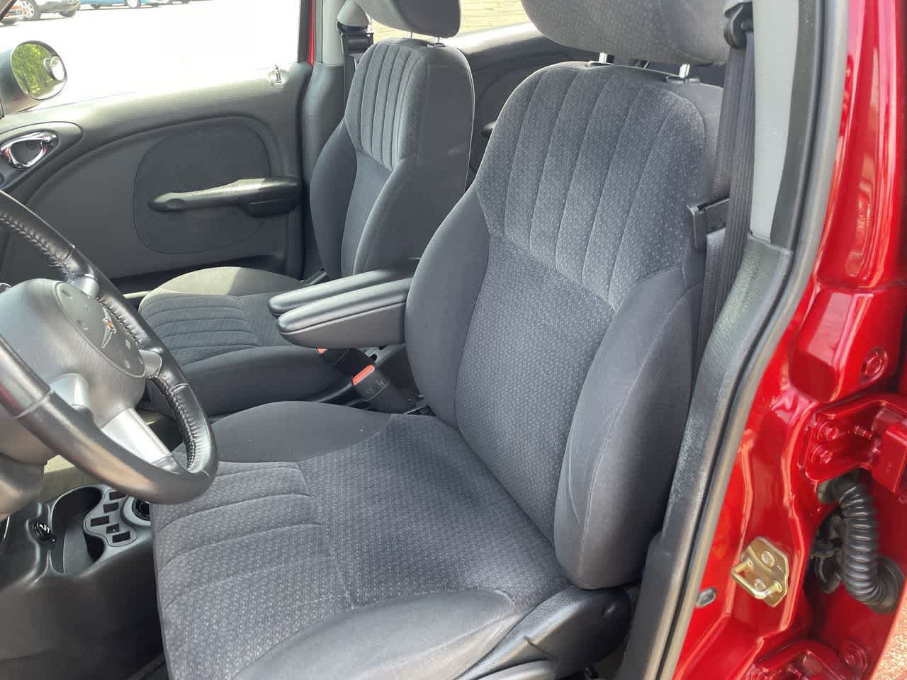 Used 2004 Chrysler PT Cruiser Touring w/ Chrome Accents Group FWD image 12